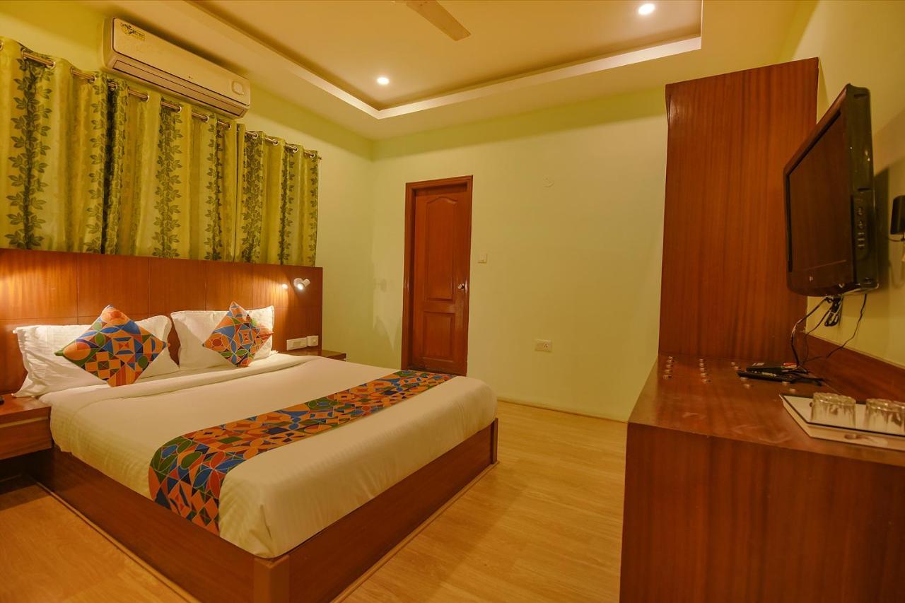 Fabhotel The Btm Palace - Btm Layout Nr Gopalan Innovation Mall Bangalore Extérieur photo